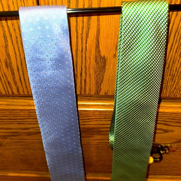 Bundle of 2 Men’s Ties (Blue: Calvin Klein) (Green: Perry Ellis Portfolio) 🩵💚 - Picture 4 of 6
